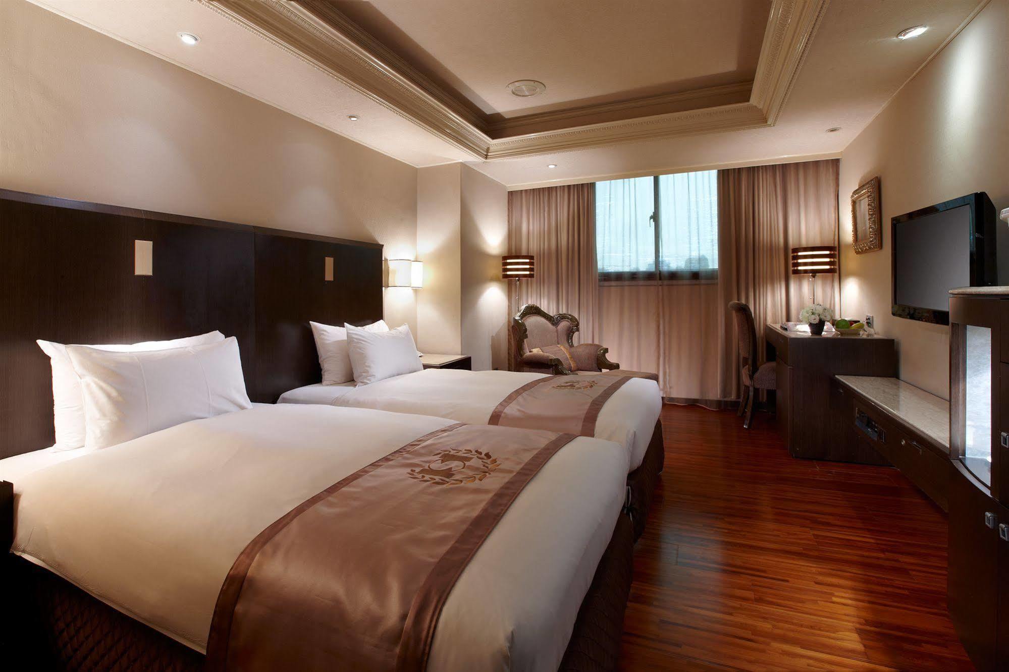Taipei Charming City Hotel Екстериор снимка