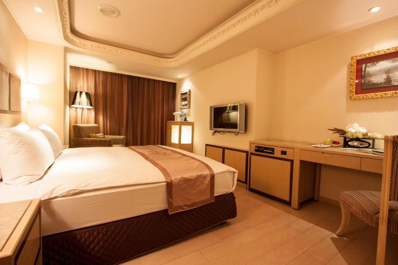 Taipei Charming City Hotel Екстериор снимка